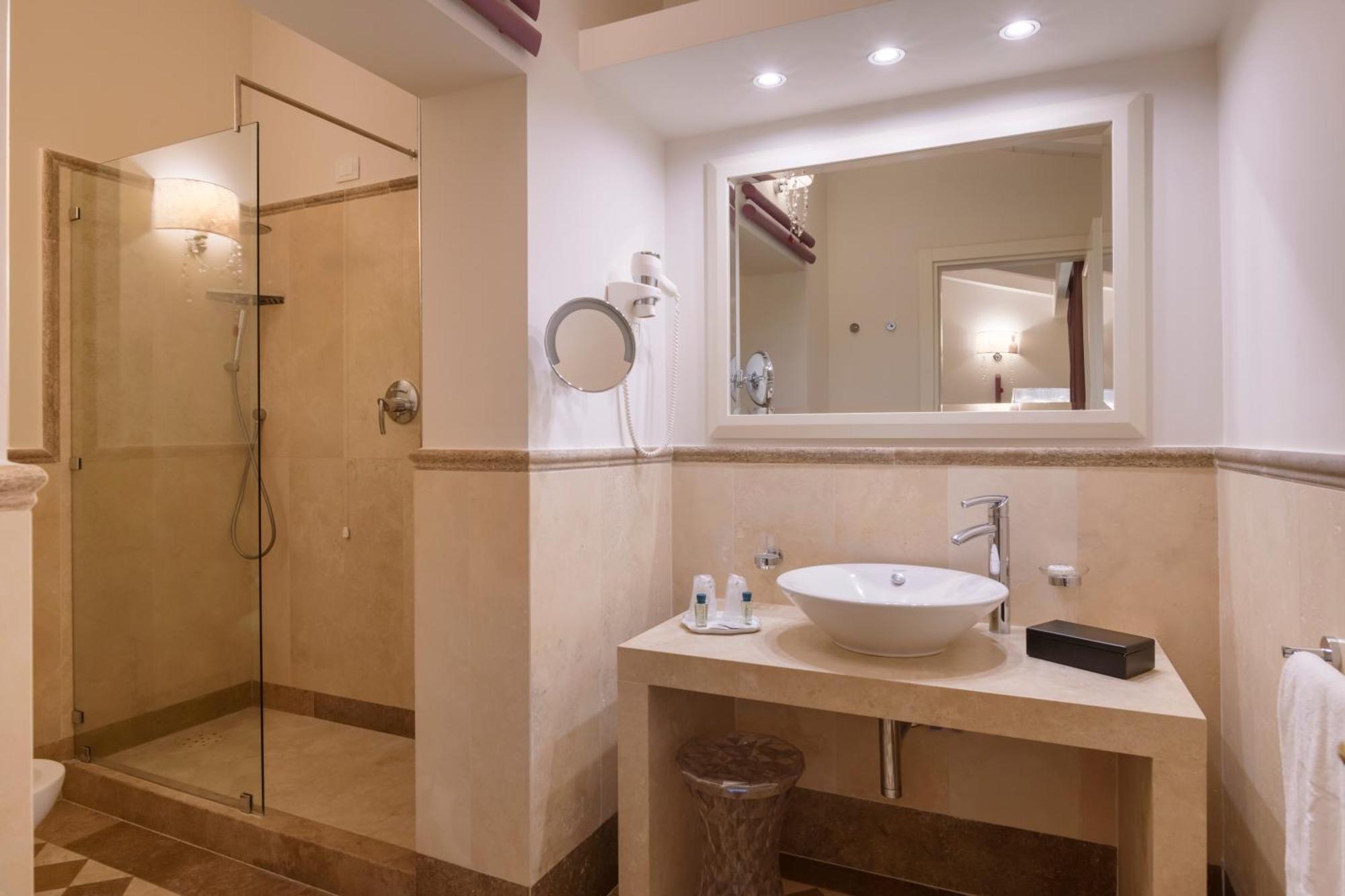 Hotel Armonia Понтедера Экстерьер фото